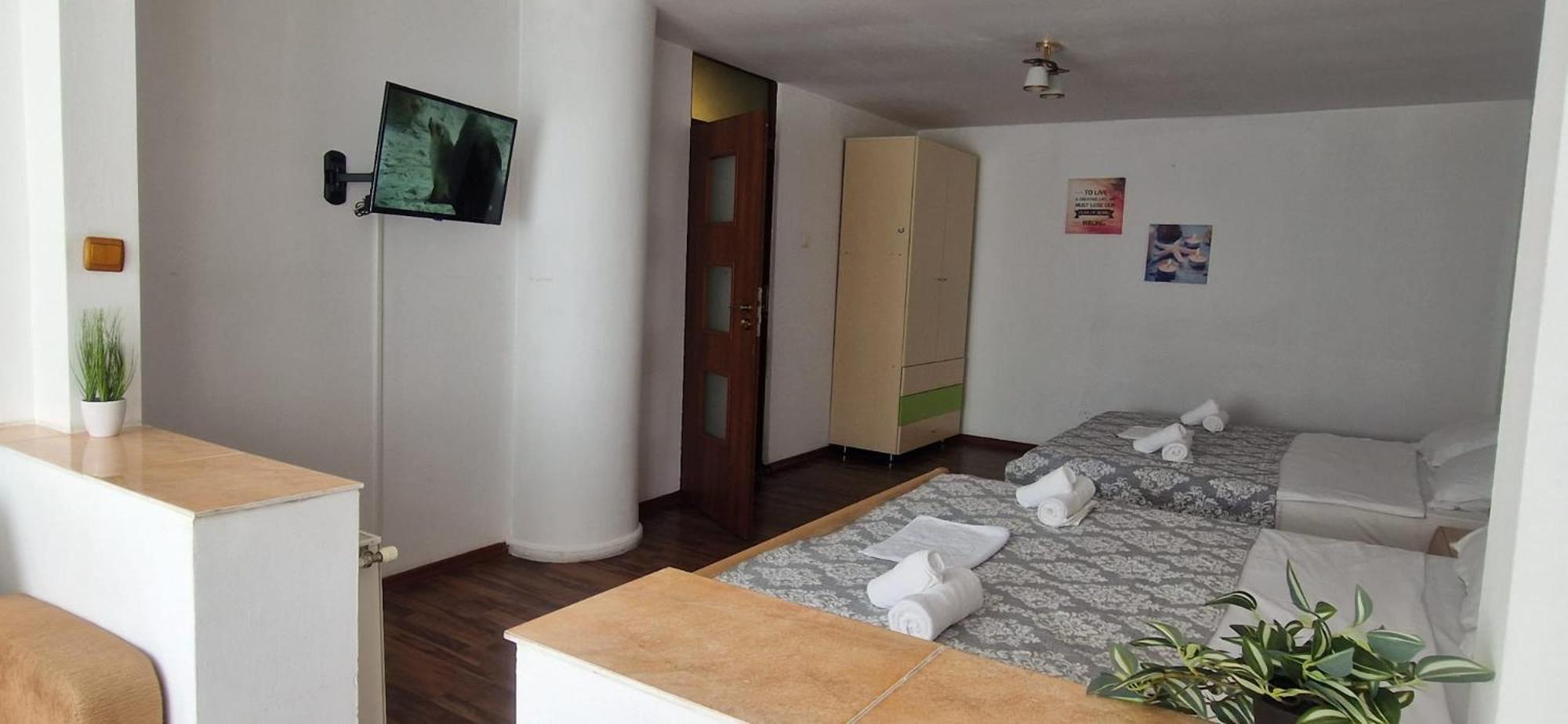 Stephanie Apartment-Centru Civic Braşov Buitenkant foto