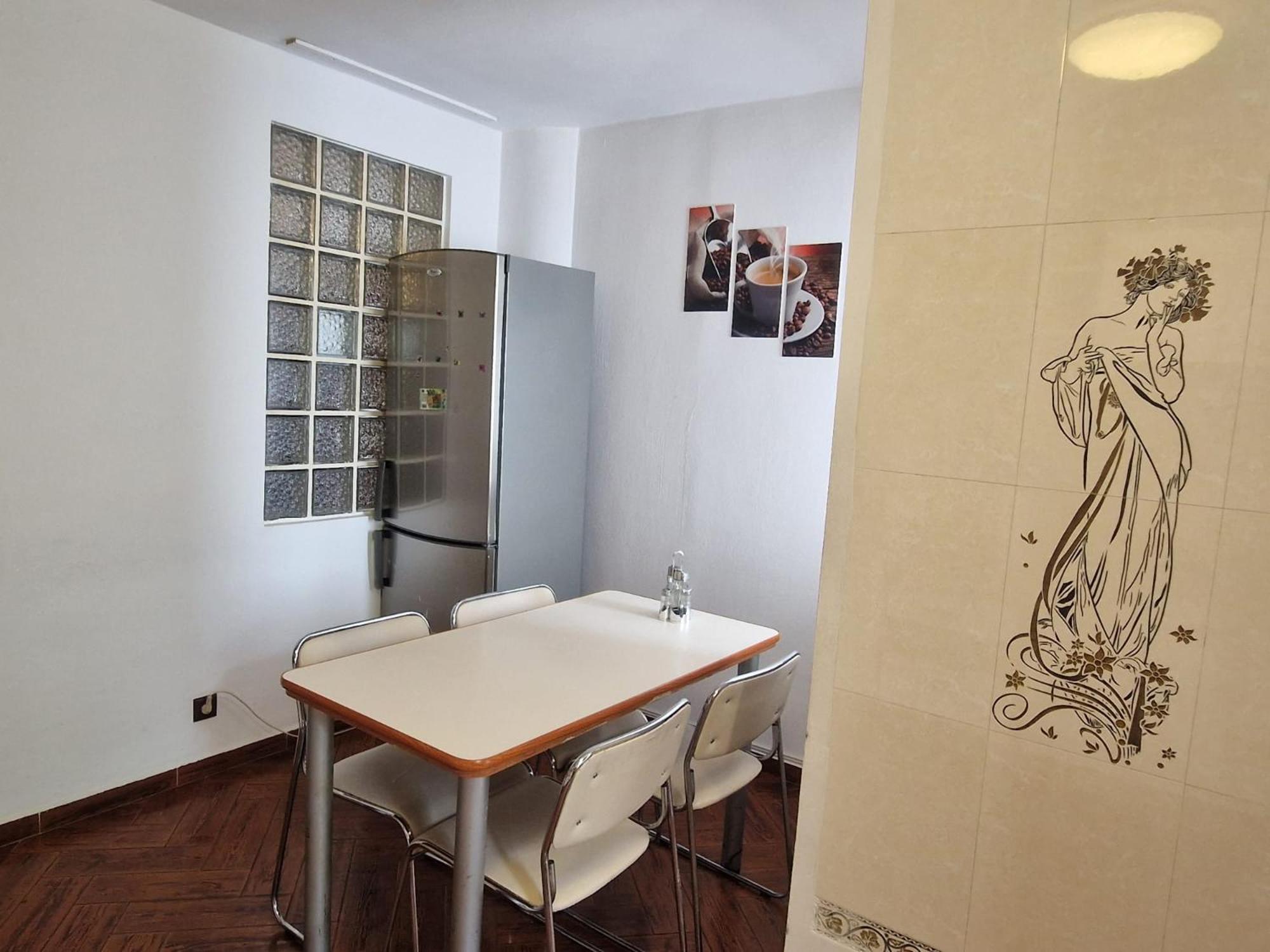 Stephanie Apartment-Centru Civic Braşov Buitenkant foto