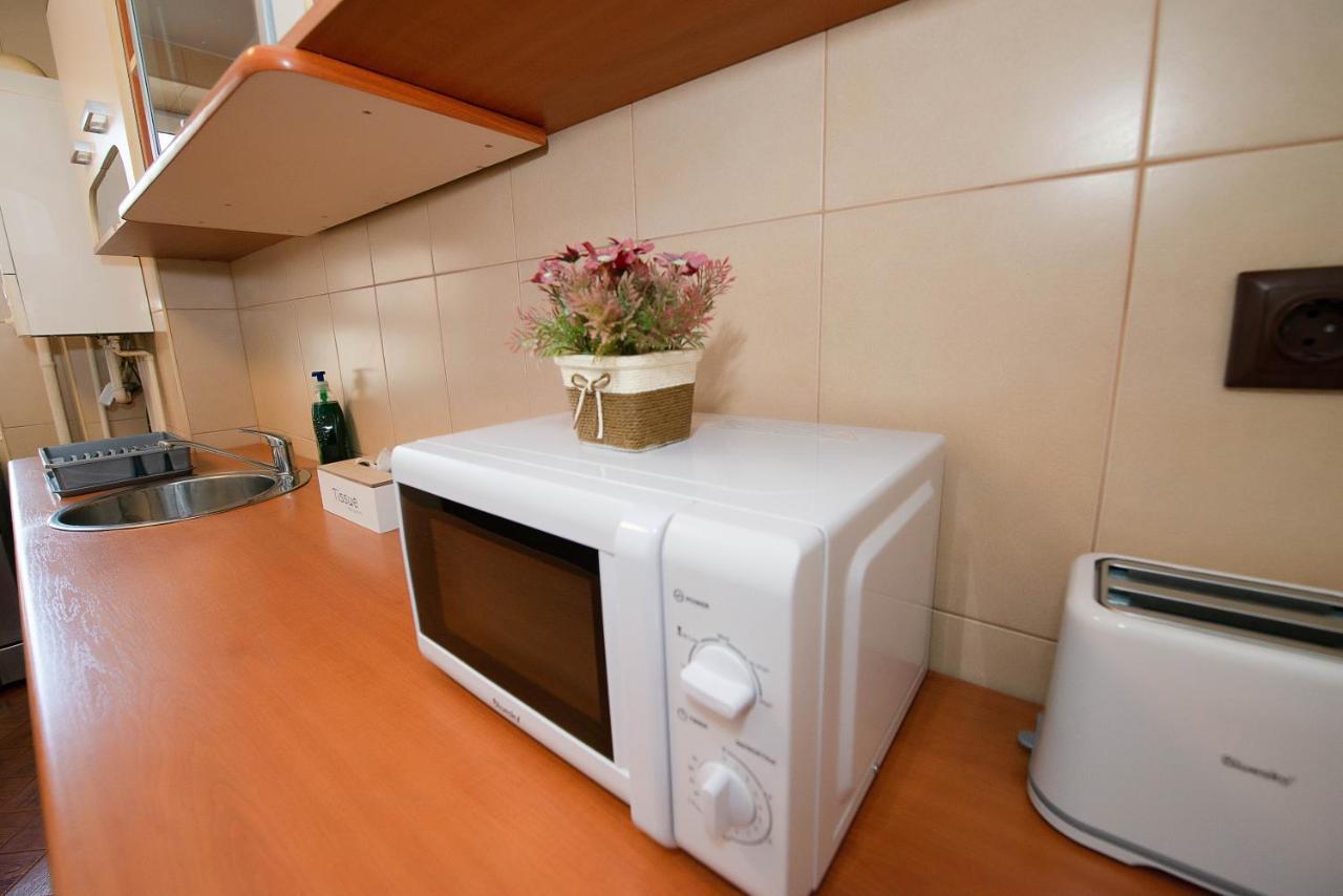 Stephanie Apartment-Centru Civic Braşov Buitenkant foto